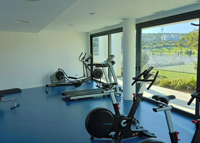 Luxury With A Private Garden إِستيبونا