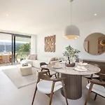 Apartment Luxury With A Private Garden *