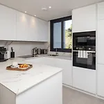 Apartment Luxury With A Private Garden