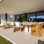 Apartment Luxury With A Private Garden *