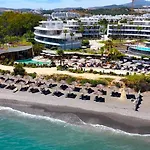 Luxury With A Private Garden * Estepona