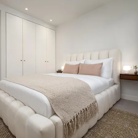Apartamento Luxury With A Private Garden *