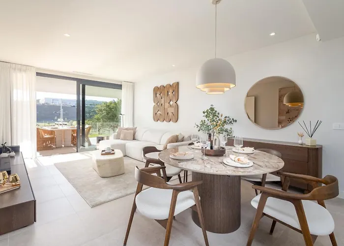 公寓 Luxury With A Private Garden *