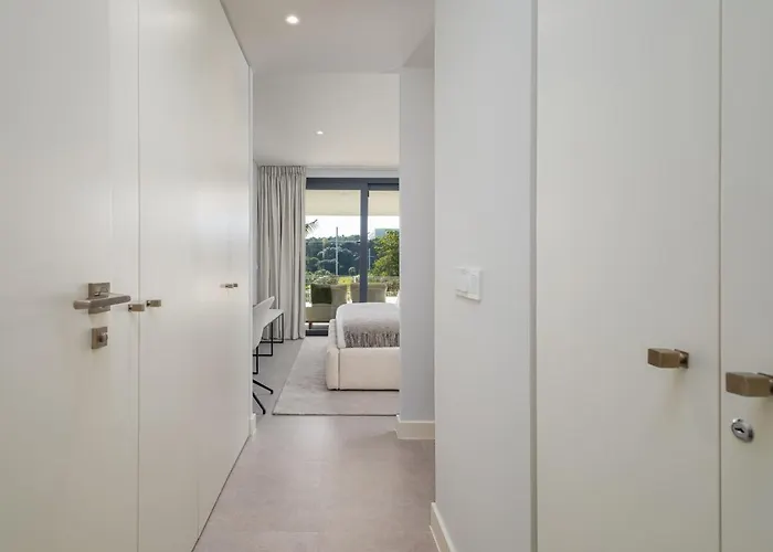 Apartment Luxury With A Private Garden Estepona