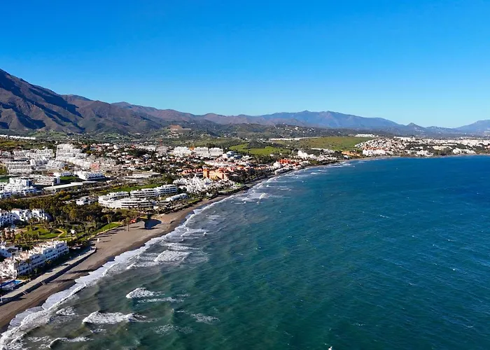 Luxury With A Private Garden Apartman Estepona